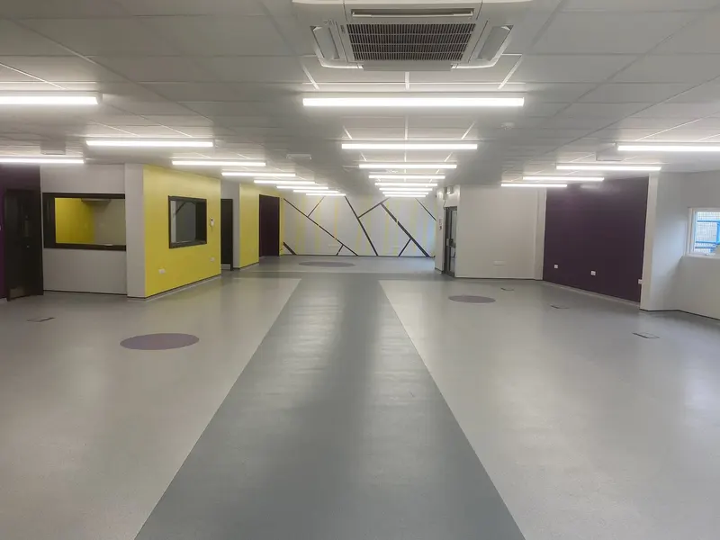 Countesthorpe: Another view of the school interior