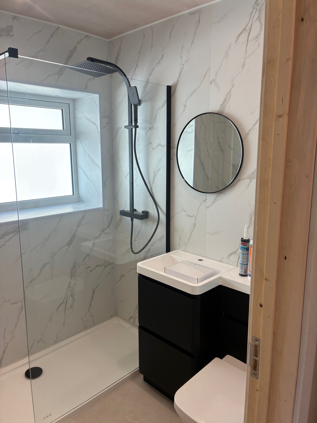 Bathroom shower and vanity by Armison